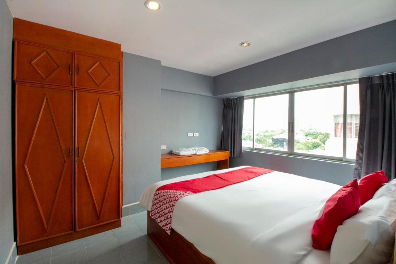 Oyo 602 L'Hotel Bangkok Esterno foto